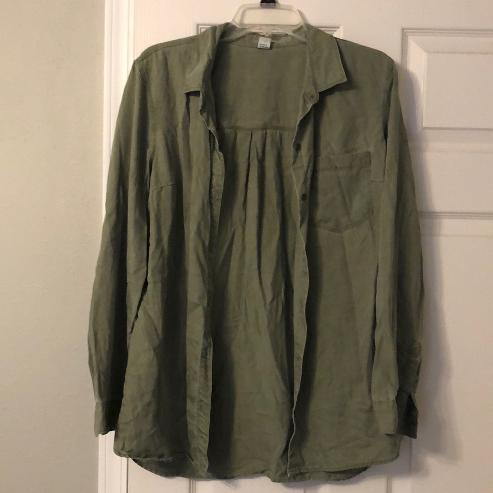 Old Navy Green Button-Up